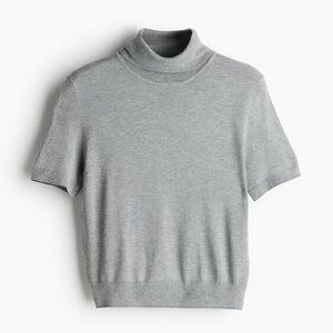 DIVIDED BY H&M Fine knit turtle neck short sleeve top